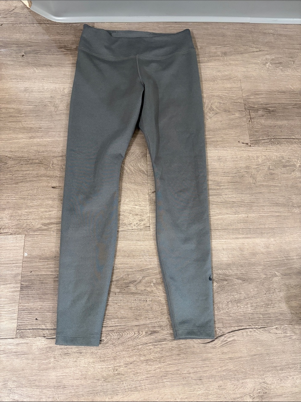 Nike Therma-Fit Dark Gray Athletic Leggings